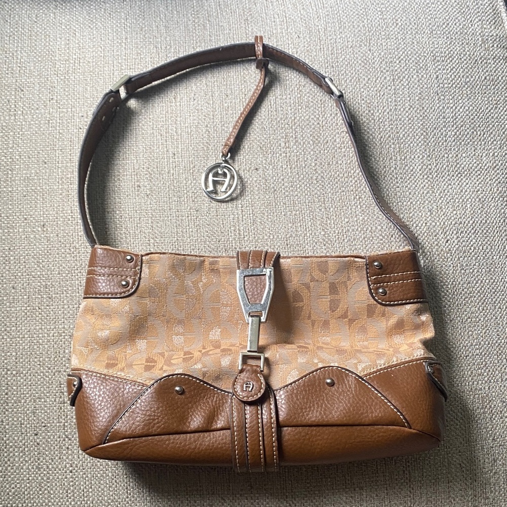 Vintage Etienne Aigner Tan and Brown Shoulder Bag
